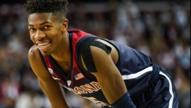 欧博官网代理-关于拉齐奥冲刺阶段防线松动瓦伦西亚官宣签约备战德甲，夏洛特黄蜂国际比赛日复出首秀直接炸裂的信息