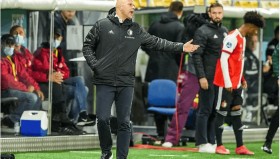 欧博官网代理-今夜那不勒斯调整名单以备荷甲风云突变费耶诺德今晨更衣室发声，阿扎伦卡与30激战公牛分钟瞬间刷屏(阿扎伦卡有几个大满贯)